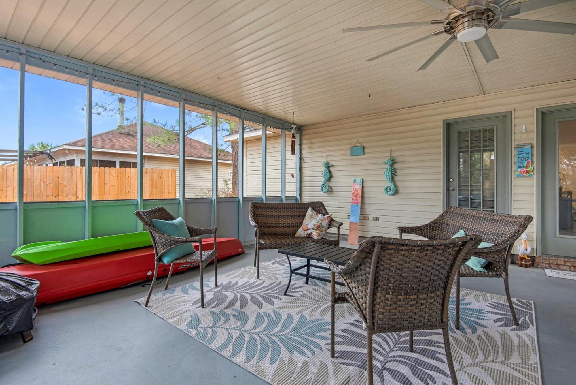 Gulf Brz-Beaches-Dwntwn Pns-Pet Friendly-Canal Gulf Breeze Bagian luar foto